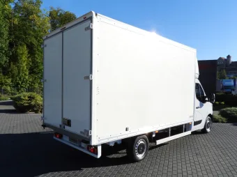 Renault Master kontener 8 palet 150KM 886225 - tyl