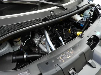 Renault Master kontener winda 8 palet 165KM 103264 - kierownica