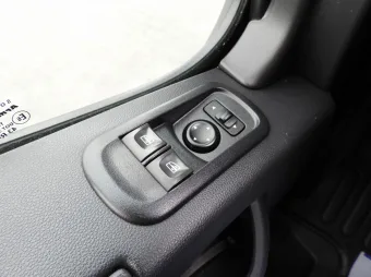 Renault Master kontener winda 8 palet 165KM 103264 - panel sterowania