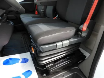 Renault Master kontener winda 8 palet 165KM 103264 - radio i multimedia