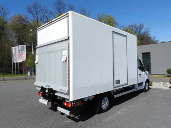 Renault Master kontener winda 8 palet 145KM 049920 - bok zabudowy