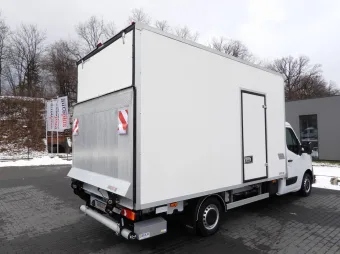 Renault Master kontener winda 8 palet 165KM 105071 - bok zabudowy