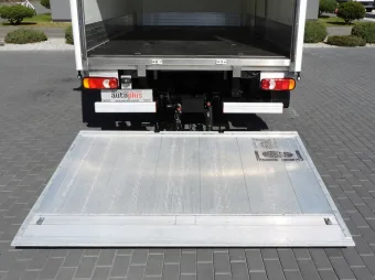 Renault Master kontener winda 8 palet 145KM 049920 - kabina