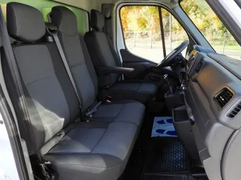 Renault Master kontener winda 8 palet 145KM 995925 - klima