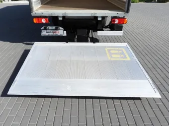 Renault Master kontener winda 9 palet 145KM 189738 - kokpit