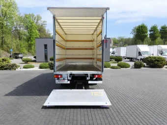 Renault Master kontener winda 8 palet 145KM 375917 - podwozie