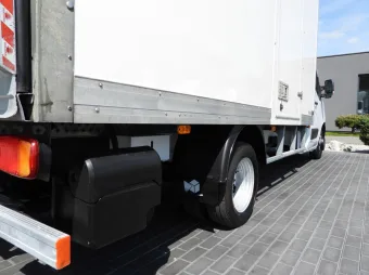 Renault Master kontener winda 8 palet 145KM 265194 - rama