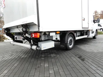 Renault Master kontener winda 8 palet 165KM 105071 - siedzenia