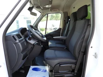 Renault Master kontener winda 9 palet 145KM 189738 - siedzenia