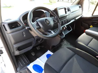 Renault Master kontener winda 8 palet 145KM 995925 - srodek