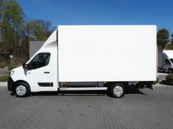 Renault Master kontener winda 8 palet 145KM 049920 - tyl