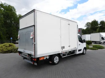 Renault Master kontener winda 8 palet 145KM 525981 - tyl