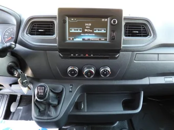 Renault Master kontener winda 8 palet 145KM 265194 - wnetrze