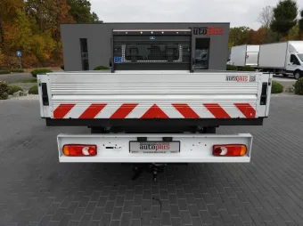 Renault Master skrzynia 130KM 382784 - bok tyl