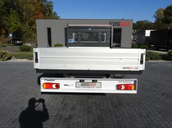 Renault Master skrzynia 130KM 903662 - bok tyl