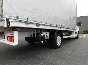 Renault Master skrzynia plandeka 10 palet 165KM 972721 - deska rozdzielcza