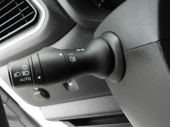 Renault Master skrzynia plandeka 10 palet 165KM 972721 - fotele