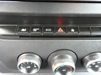 Renault Master skrzynia plandeka 10 palet 165KM 972721 - panel klimatyzacji