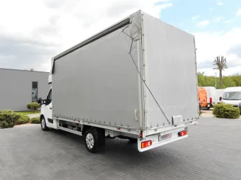 Renault Master skrzynia plandeka 10 palet 165KM 972721 - tył środek zabudowy
