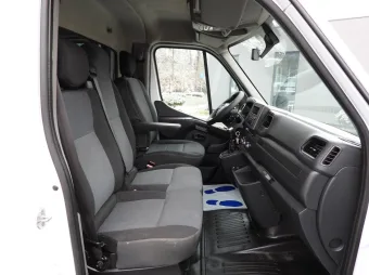 Renault Master skrzynia plandeka 10 palet 165KM 014916 - detal