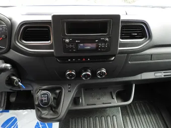 Renault Master skrzynia plandeka 10 palet 165KM 106876 - detal