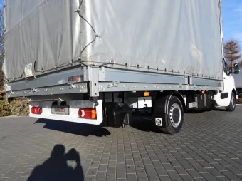 Renault Master skrzynia plandeka 10 palet 165KM 224009 - detal