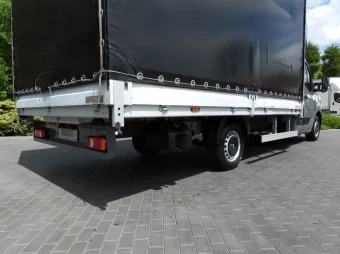 Renault Master skrzynia plandeka 10 palet 165KM 363249 - detal