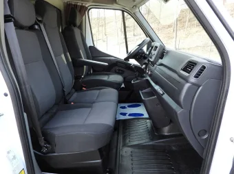 Renault Master skrzynia plandeka 10 palet 165KM 435671 - detal