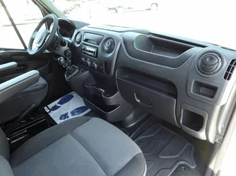 Renault Master skrzynia plandeka 8 palet 170KM 893694 - detal