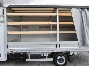 Renault Master skrzynia plandeka 10 palet 165KM 931699 - detal