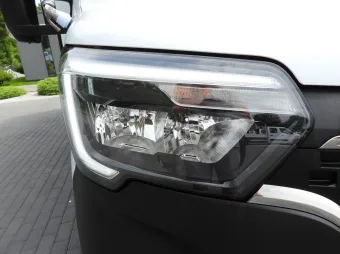 Renault Master skrzynia plandeka 10 palet 165KM 940813 - detal