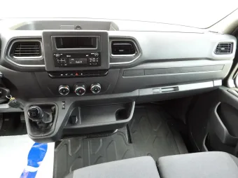 Renault Master skrzynia plandeka 10 palet 165KM 940813 - detal