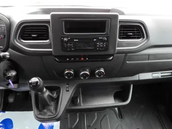 Renault Master skrzynia plandeka 10 palet 165KM 941360 - detal
