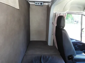 Renault Master skrzynia plandeka 10 palet 165KM 414028 - drzwi