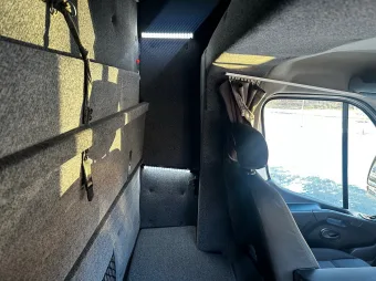 Renault Master skrzynia plandeka 9 palet 165KM 541688 - drzwi