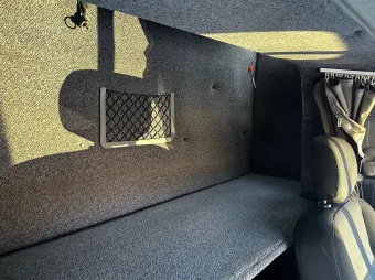 Renault Master skrzynia plandeka 9 palet 165KM 541688 - fotel pasazera