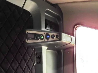 Renault Master skrzynia plandeka 10 palet 165KM 940813 - fotel pasazera