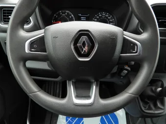 Renault Master skrzynia plandeka 10 palet 165KM 027648 - fotele