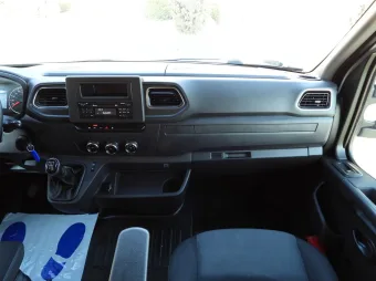 Renault Master skrzynia plandeka 10 palet 165KM 224009 - fotele