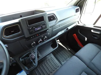 Renault Master skrzynia plandeka 10 palet 165KM 634441 - fotele