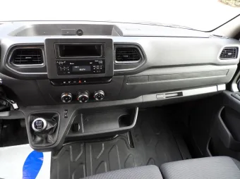Renault Master skrzynia plandeka 10 palet 165KM 685463 - fotele