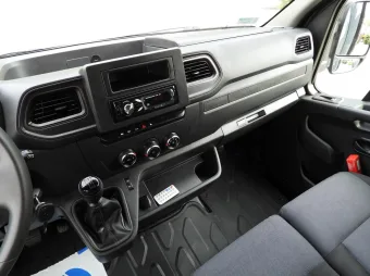 Renault Master skrzynia plandeka 10 palet 165KM 755733 - fotele