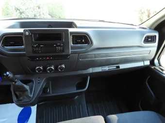 Renault Master skrzynia plandeka 10 palet 165KM 958825 - fotele