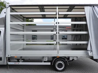 Renault Master skrzynia plandeka 10 palet 165KM 071422 - kabina