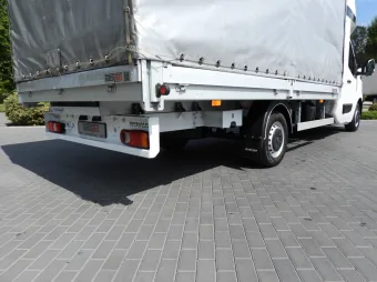 Renault Master skrzynia plandeka 8 palet 165KM 414173 - kabina