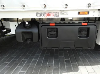 Renault Master skrzynia plandeka 10 palet 165KM 583857 - kabina