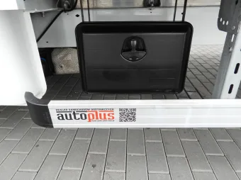 Renault Master skrzynia plandeka 10 palet 165KM 941360 - kabina