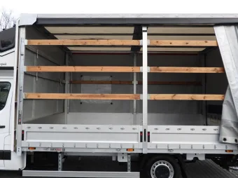 Renault Master skrzynia plandeka 10 palet 165KM 425023 - kierownica