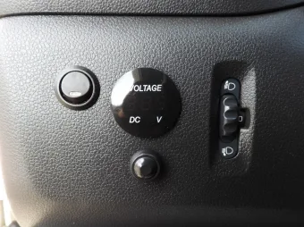 Renault Master skrzynia plandeka 10 palet 165KM 435671 - kierownica