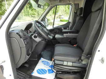 Renault Master skrzynia plandeka 8 palet 170KM 613631 - kierownica